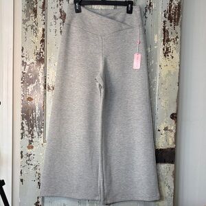 NWT Simply Southern Super Soft Gray Wide-Leg Track Pants